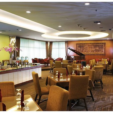 Sanno Hotel Jakarta Exteriör bild