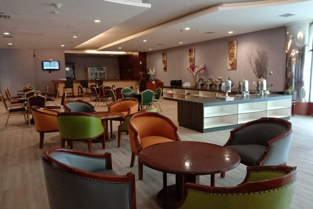 Sanno Hotel Jakarta Exteriör bild