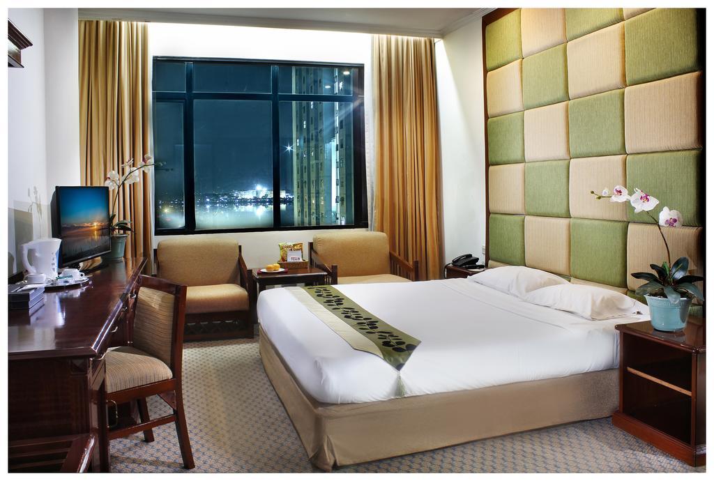 Sanno Hotel Jakarta Exteriör bild