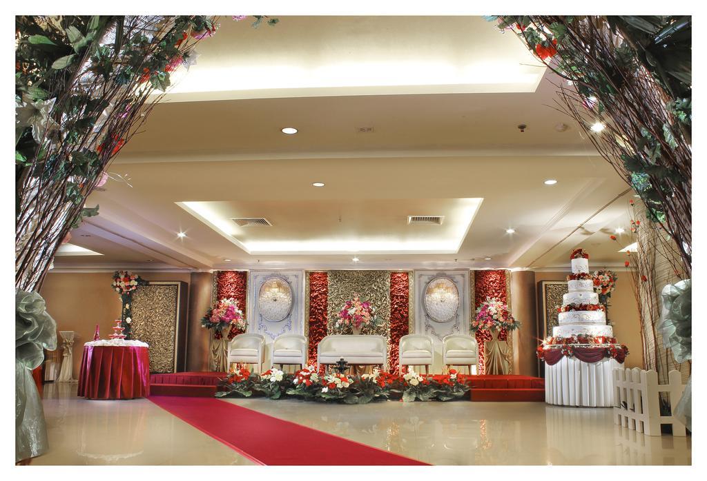 Sanno Hotel Jakarta Exteriör bild