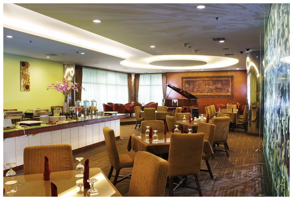Sanno Hotel Jakarta Exteriör bild